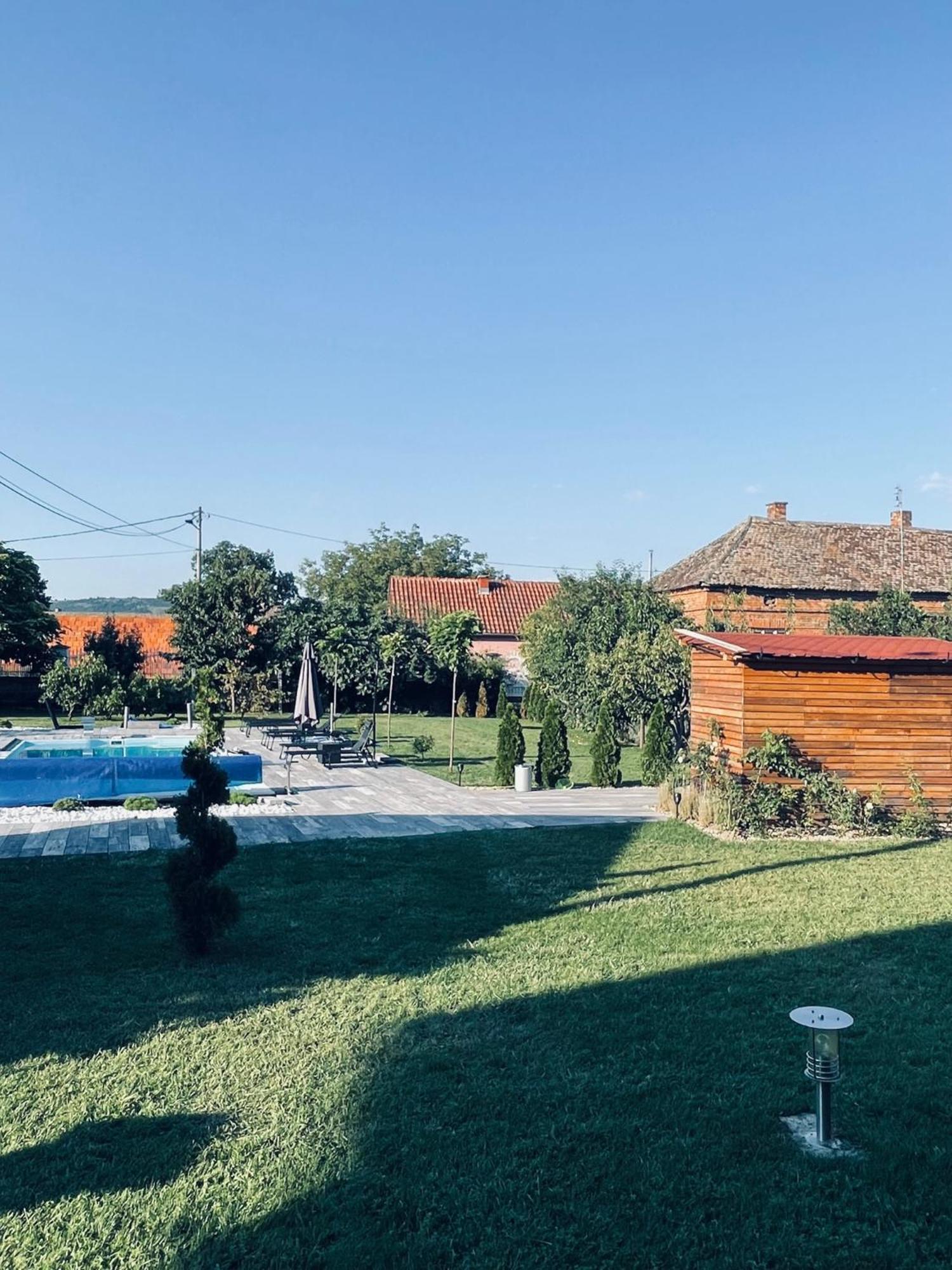 Sobe Djurdjevic Hotel Zatonje Exterior foto